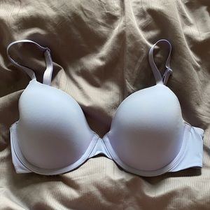 Gap t shirt bra